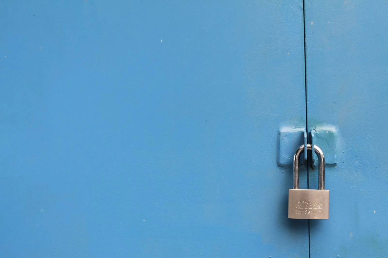 Disc padlock